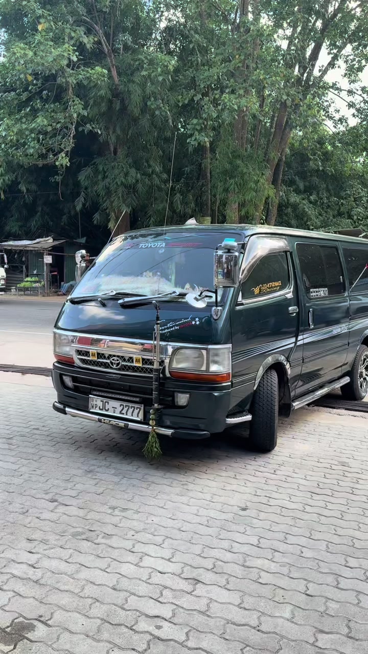 @RiShI0.3 🦋🤍