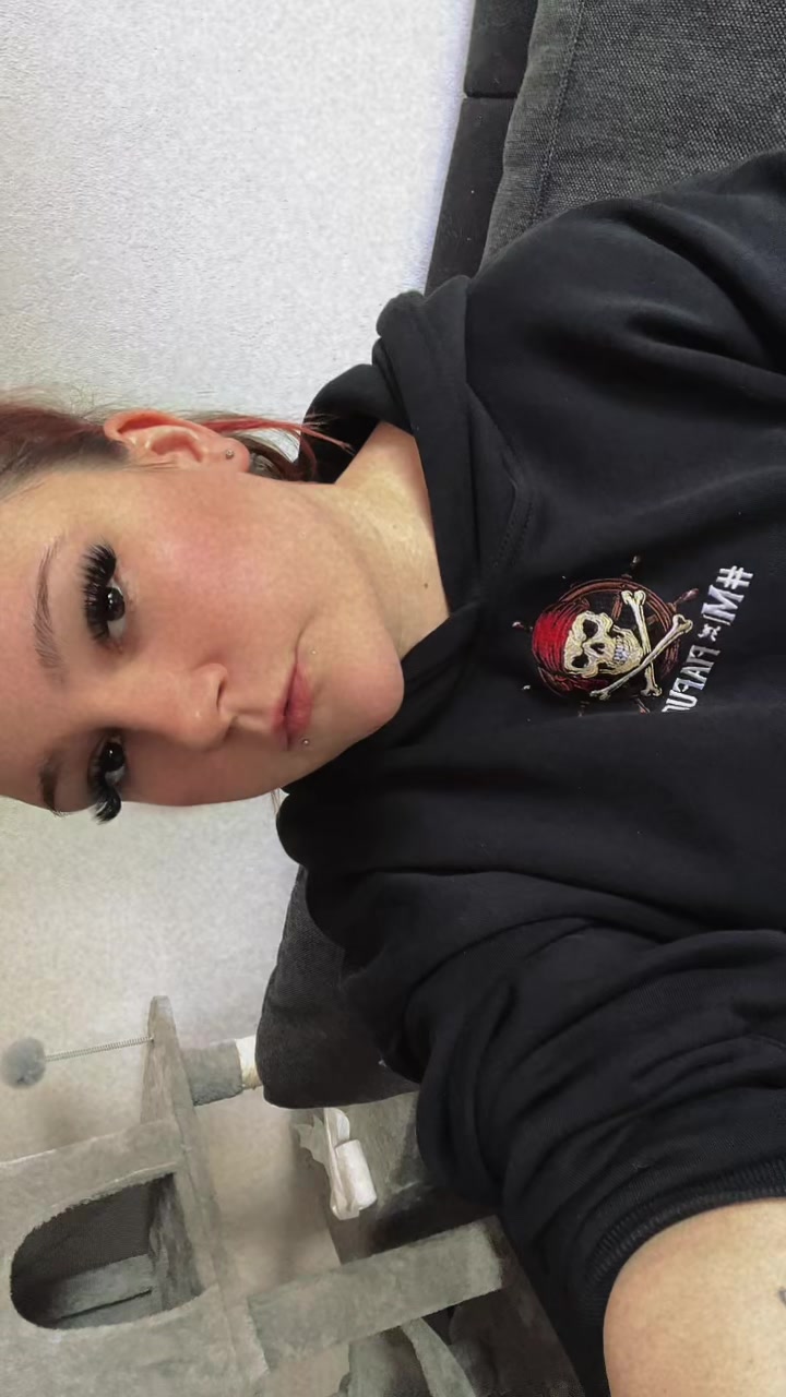 @Cassy🖤🏴☠️