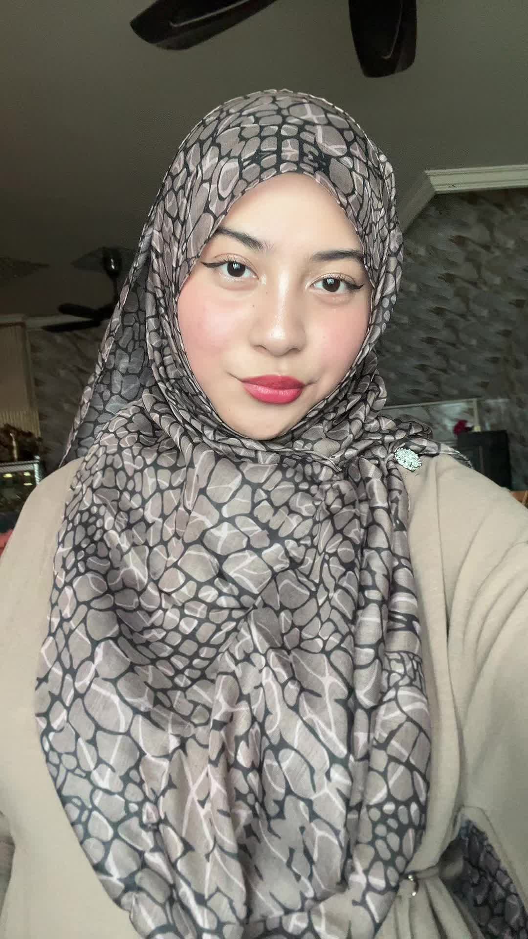 @trish ೀ