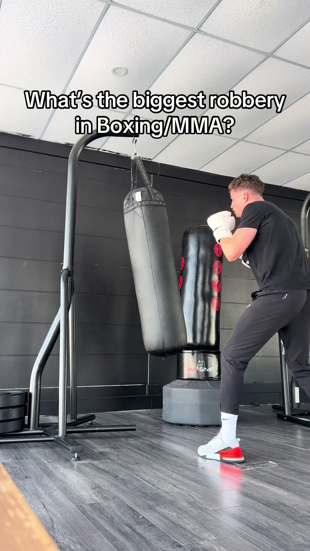 @Crossbow🥊