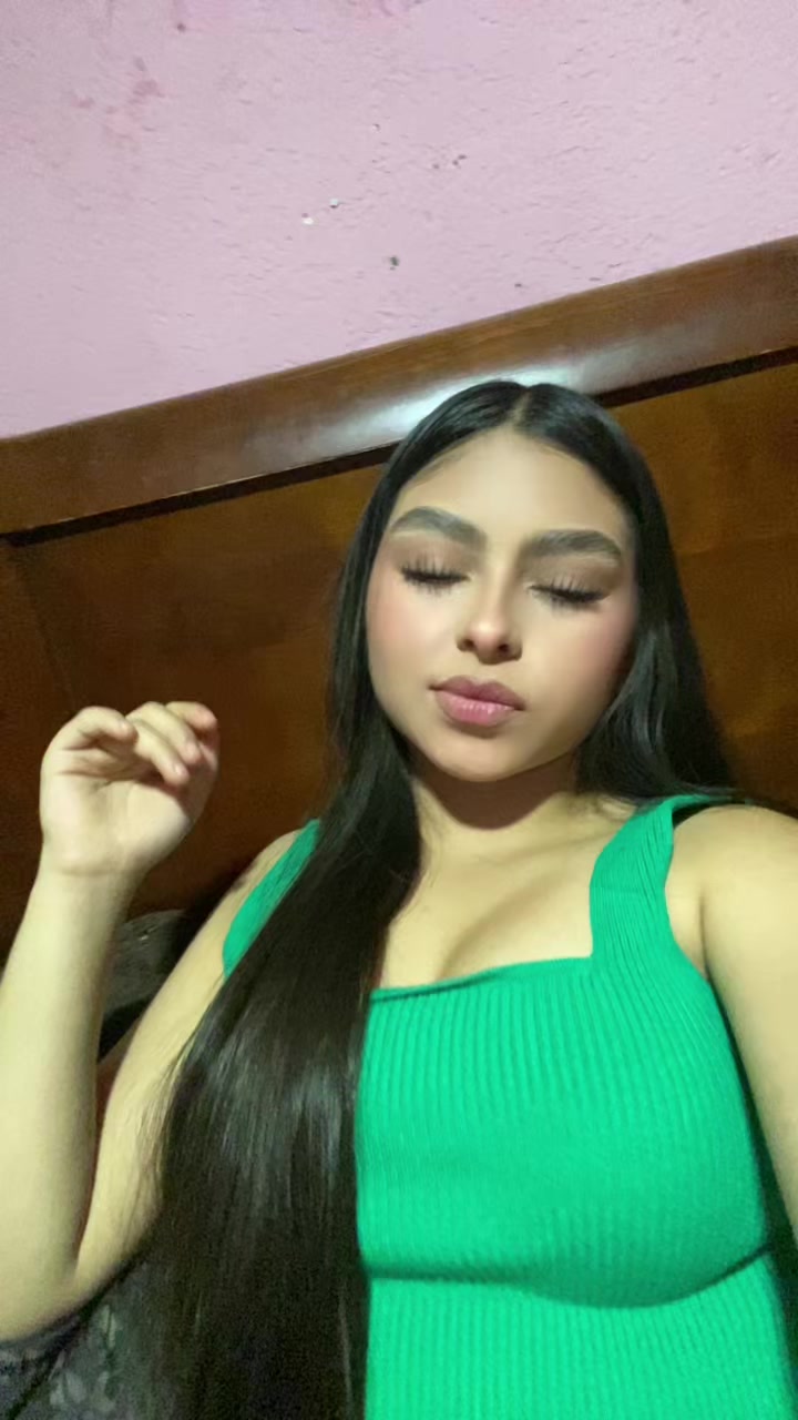 @𝒱𝒾ℴ𝓁ℯ𝓉𝓉𝒶𝒯𝒶𝒸𝒽ℴ💋