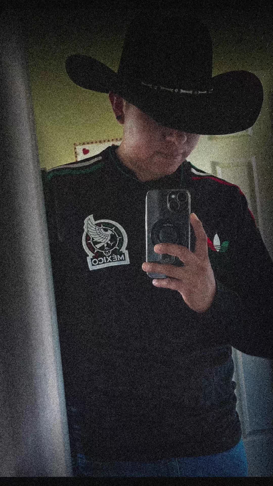 @Jos&eacute; &Aacute;ngel Venegas