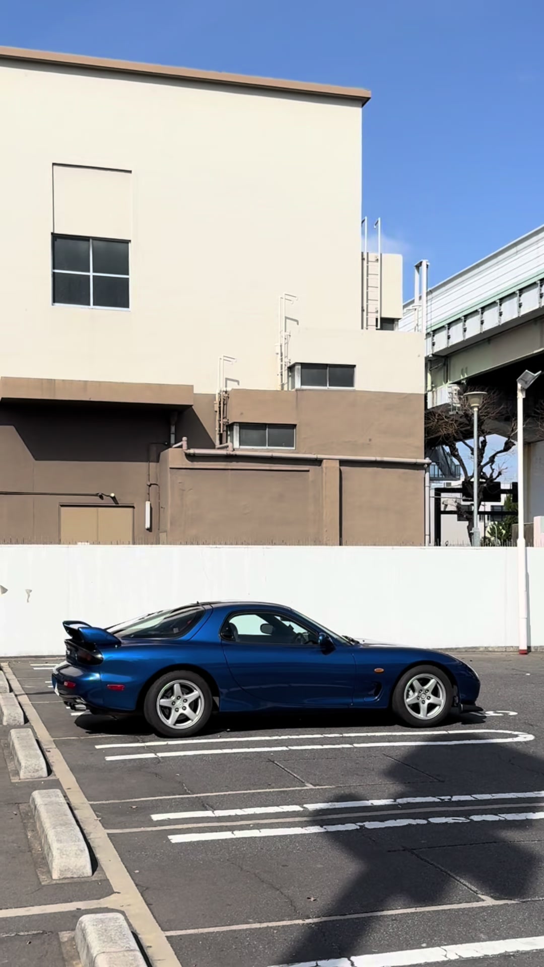 @broken.bmws