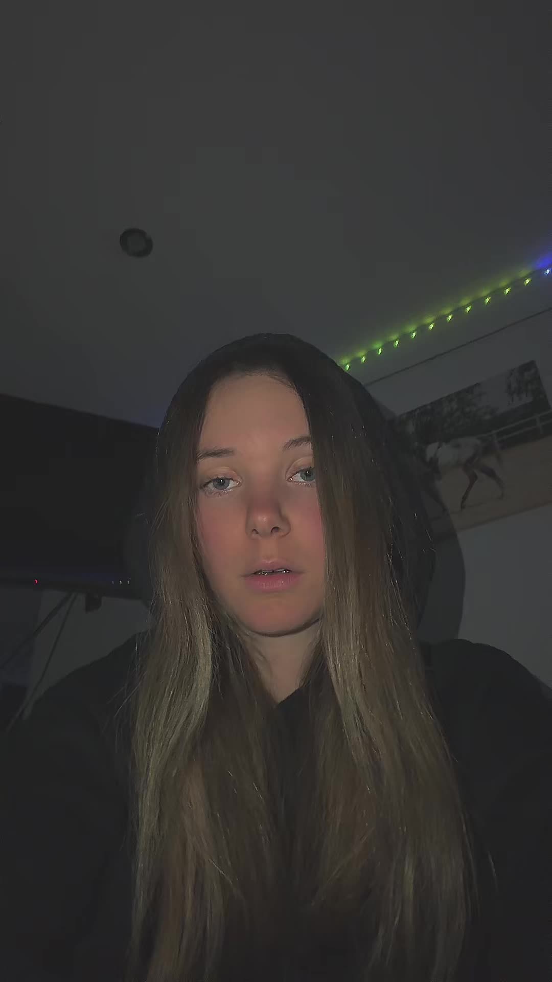 @Lena.pltdr