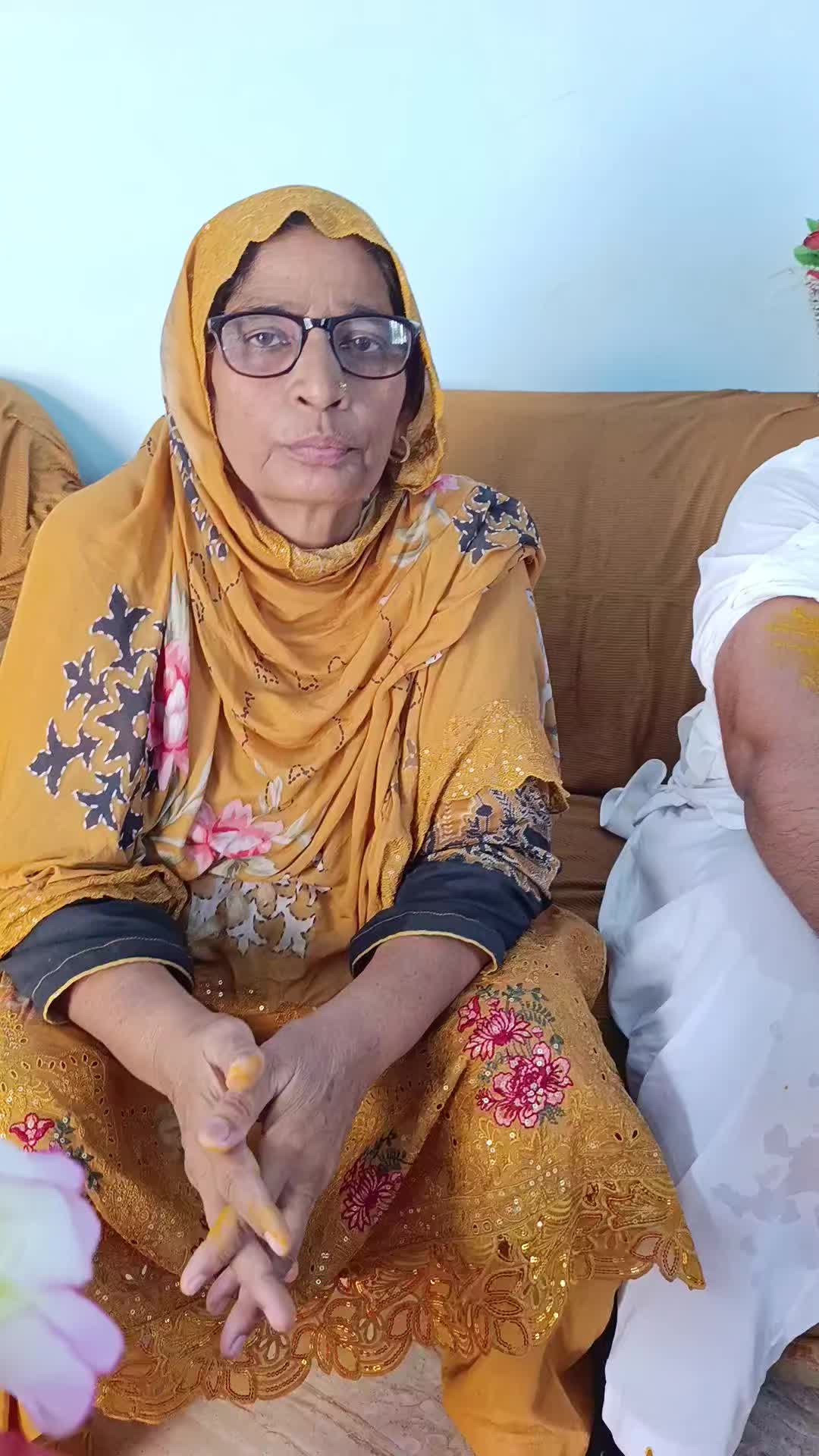 @HappyDesiFamily