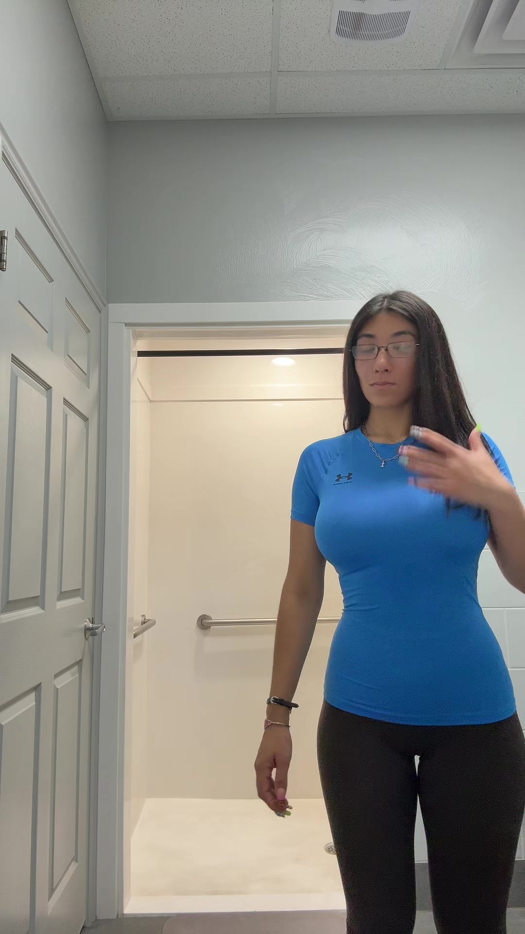 @justcallmeesme