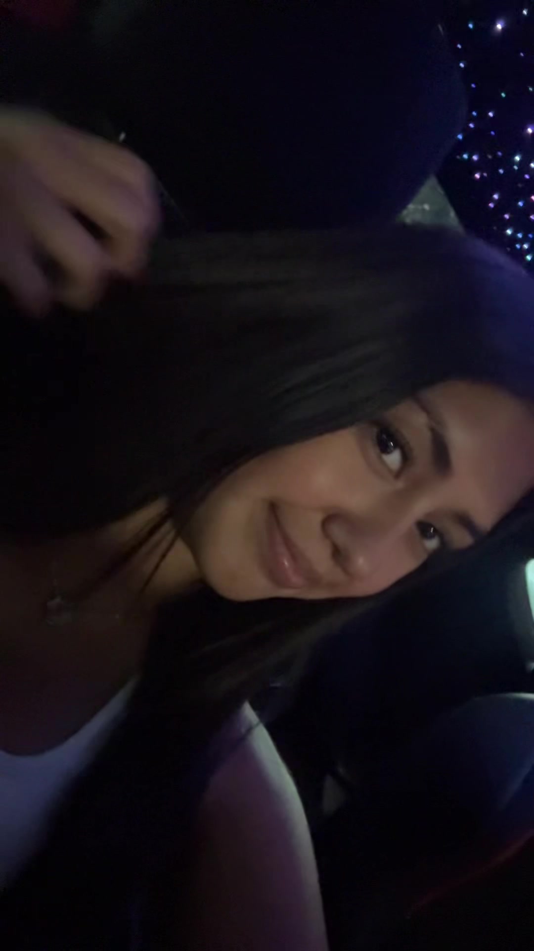 @⊱✿⊰