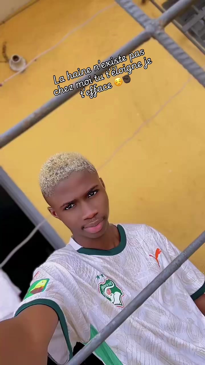 @💋BaRr&Yuml;🇬🇳MR🫂27💍MaRs🇨🇮
