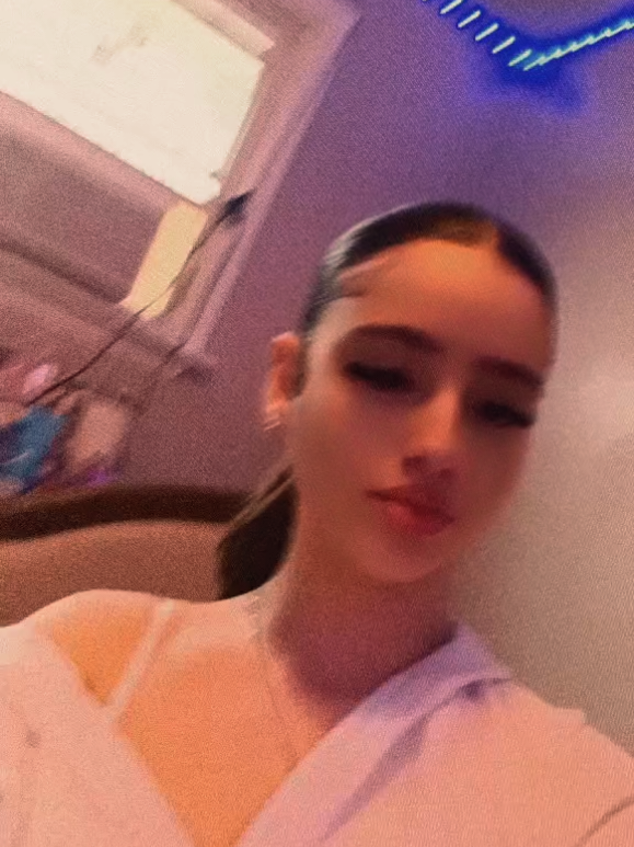 @🌸🩷𝒦𝑒𝓁𝒾𝓏🩷🌸