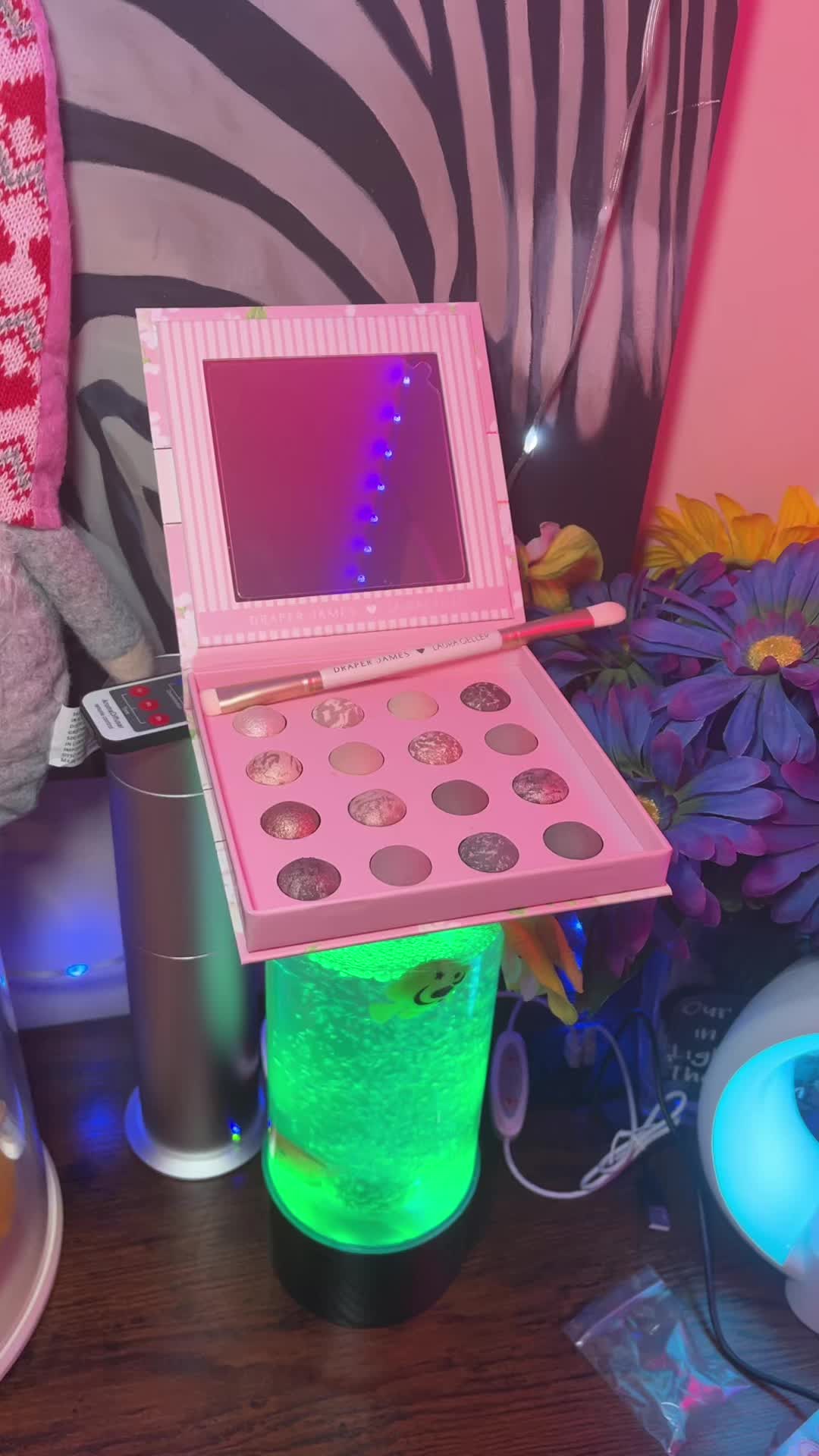 @Crystal&rsquo;s Shop Deals