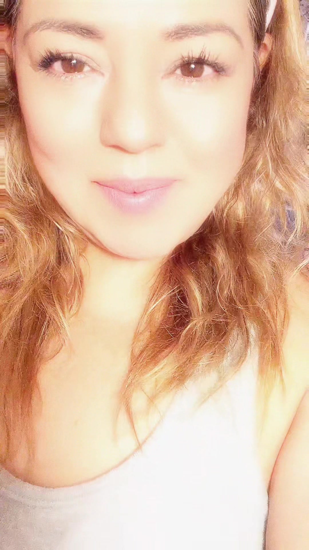 @PrettyMzVee559