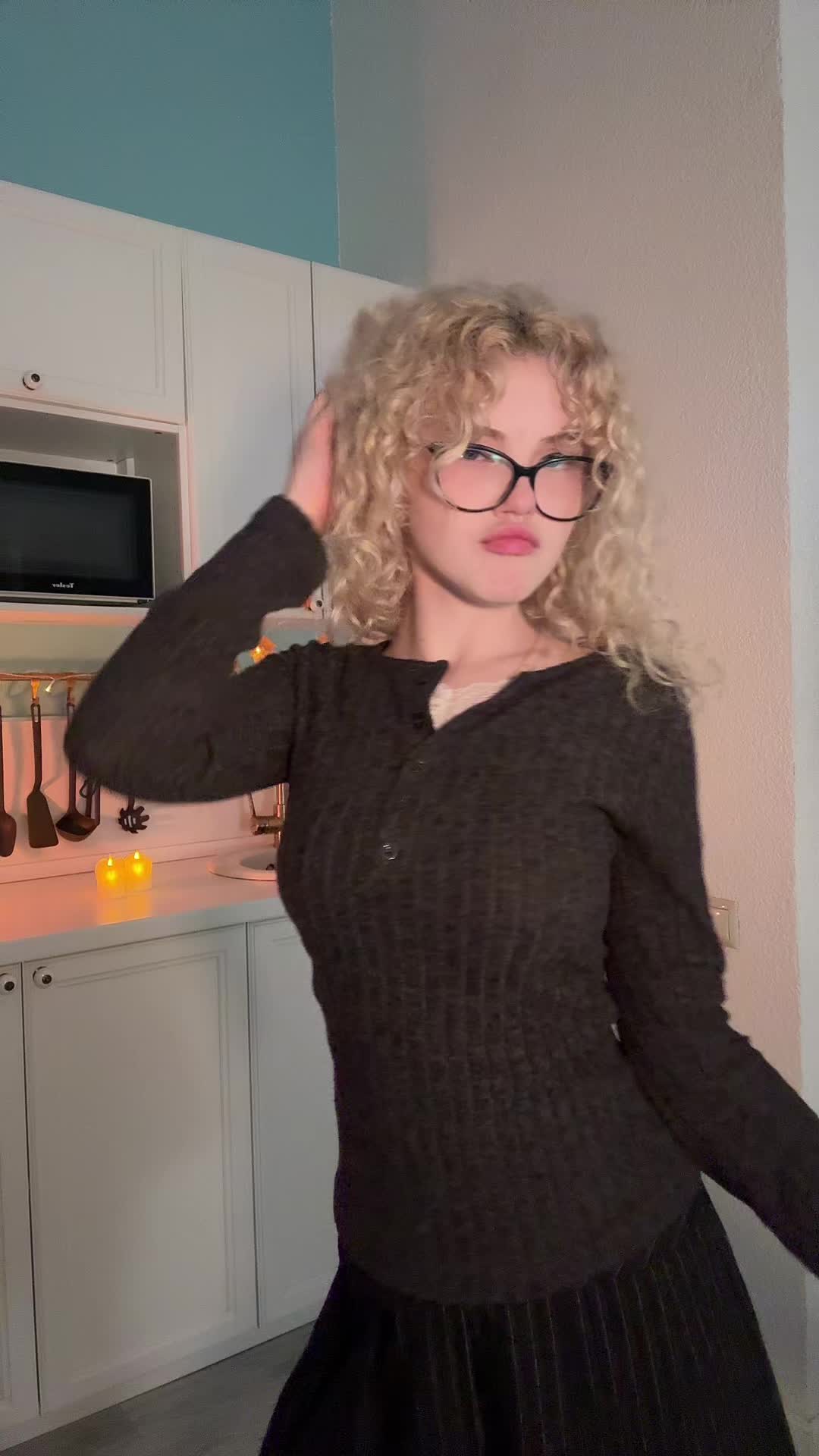 @рия вэсликс <33