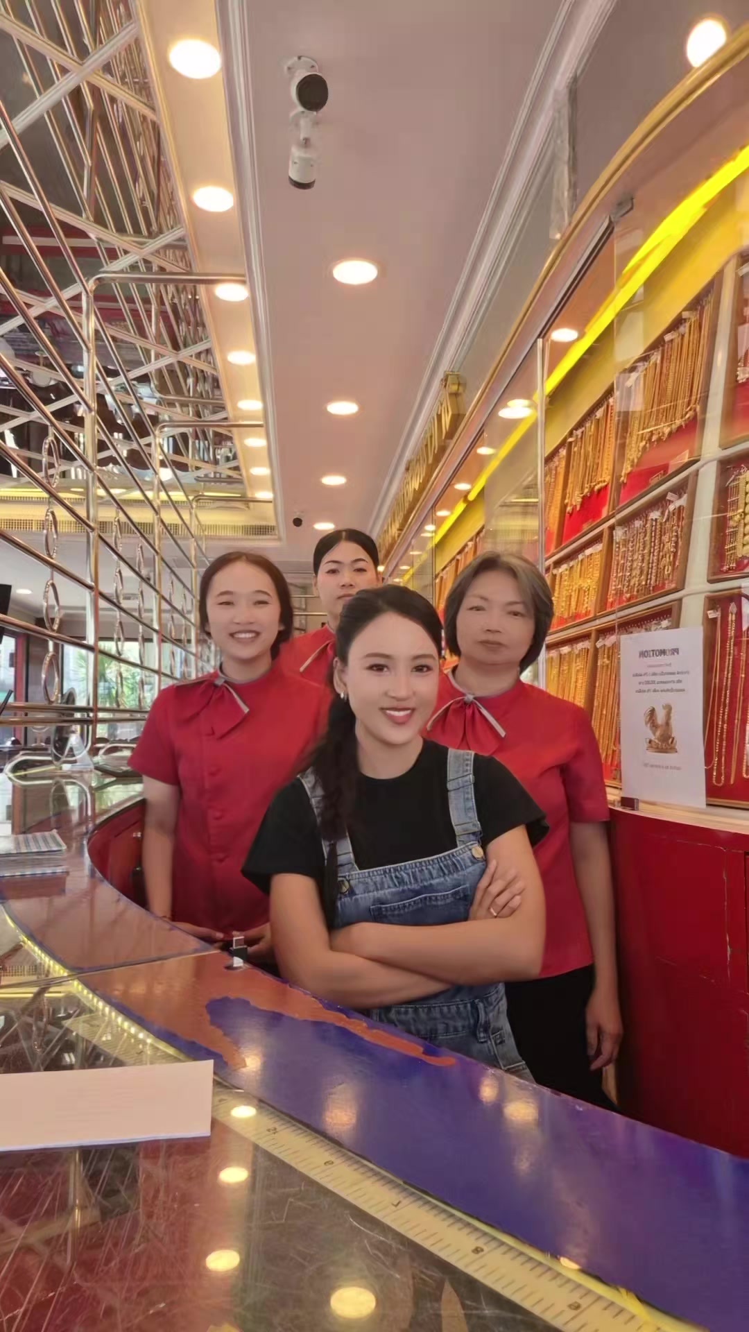@Kanompie_Phanatchagorn