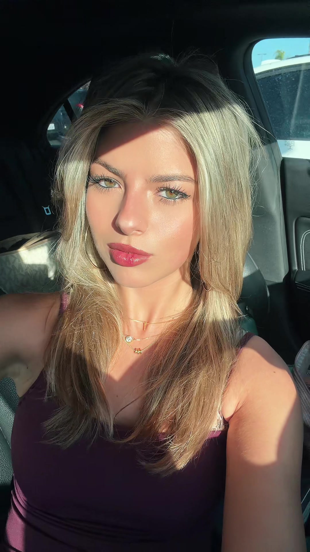 @isaaaa