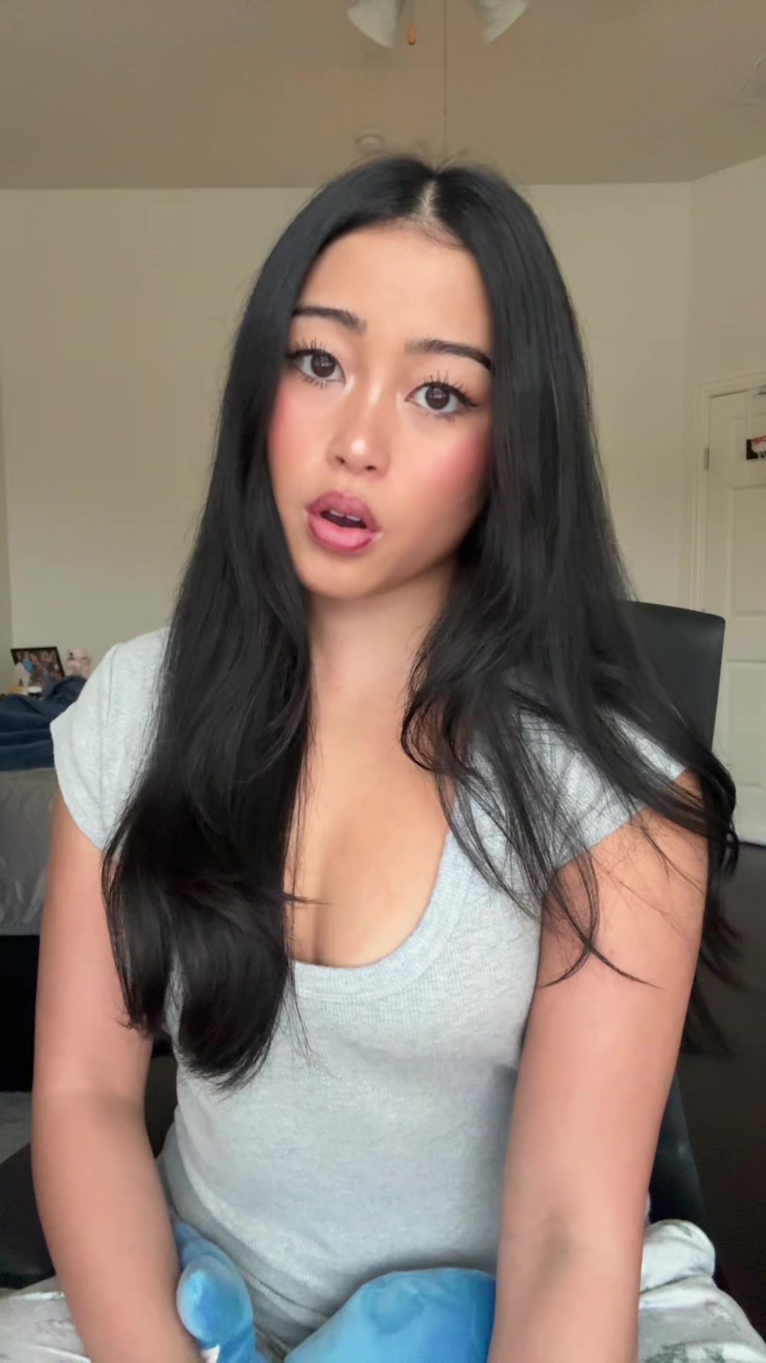 @Mini Mikaela🎀
