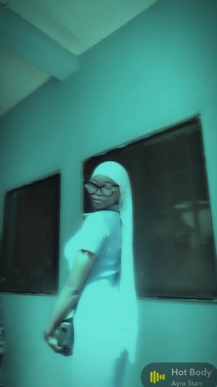 @brown_teemarh