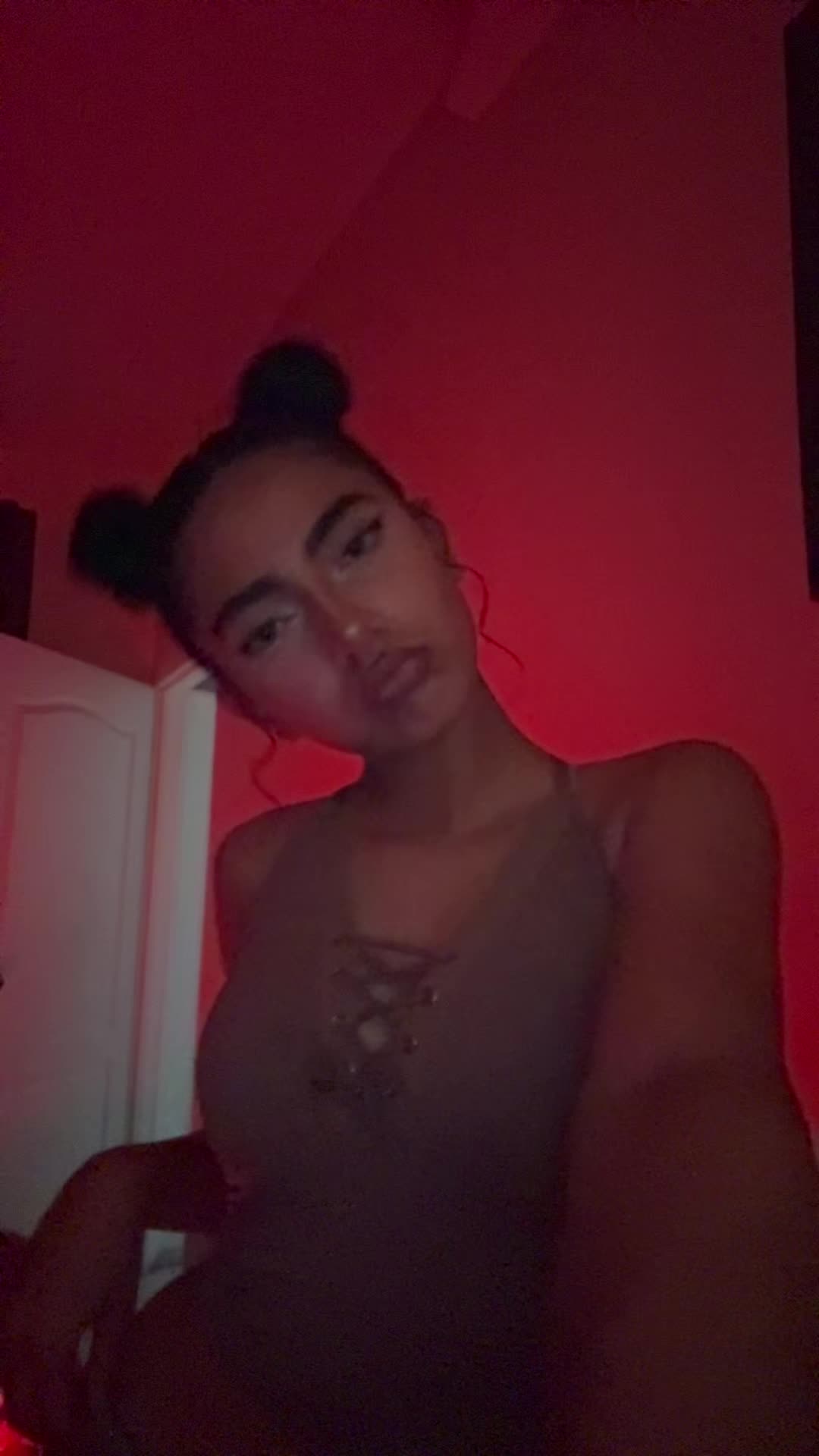 @Arshida Taghikhan