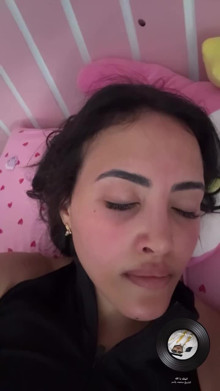 @Saricooloficiaal