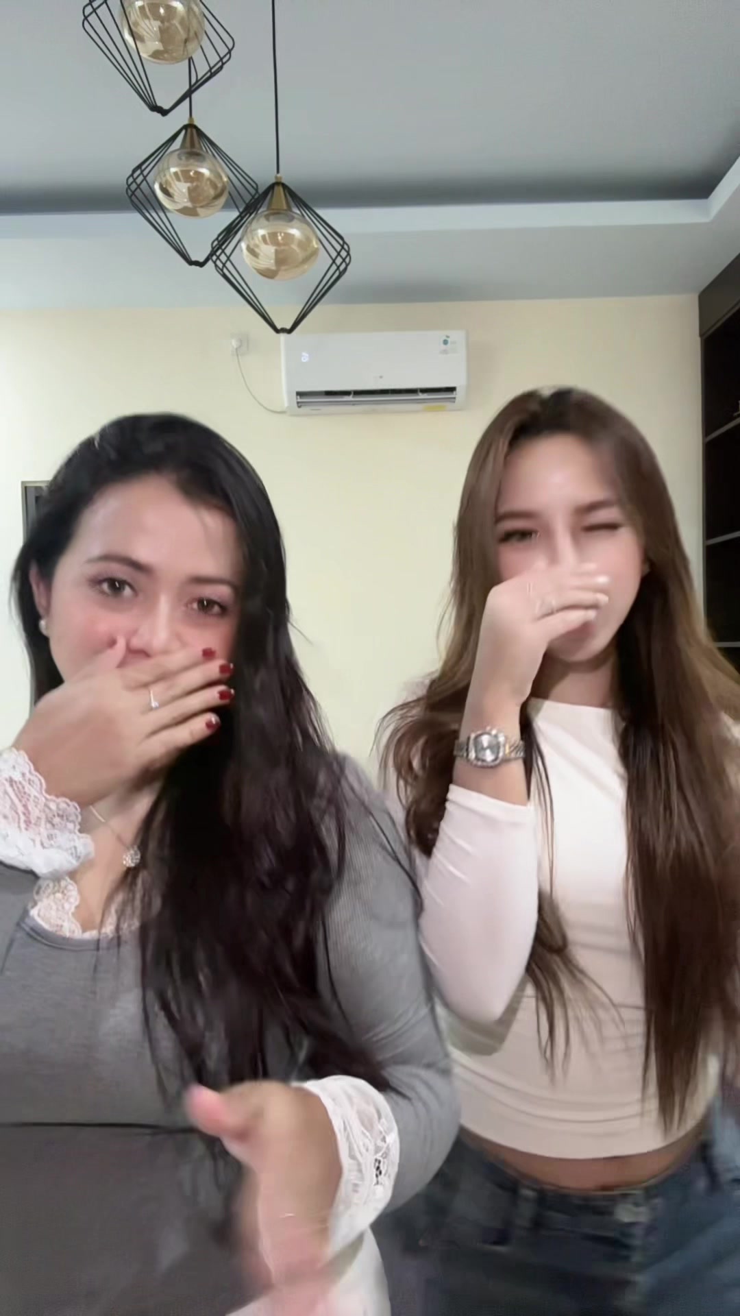 @dheana000