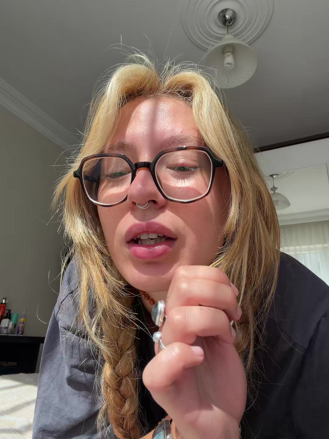 @poetleyla