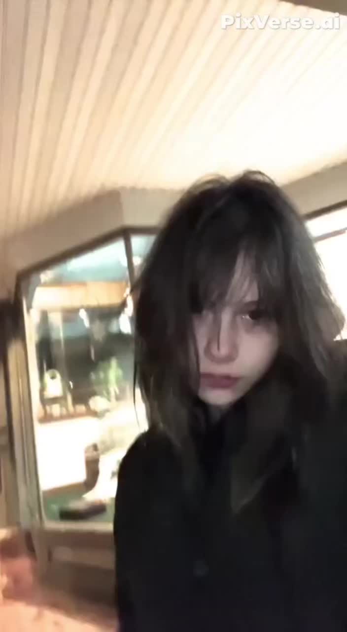 @hallow