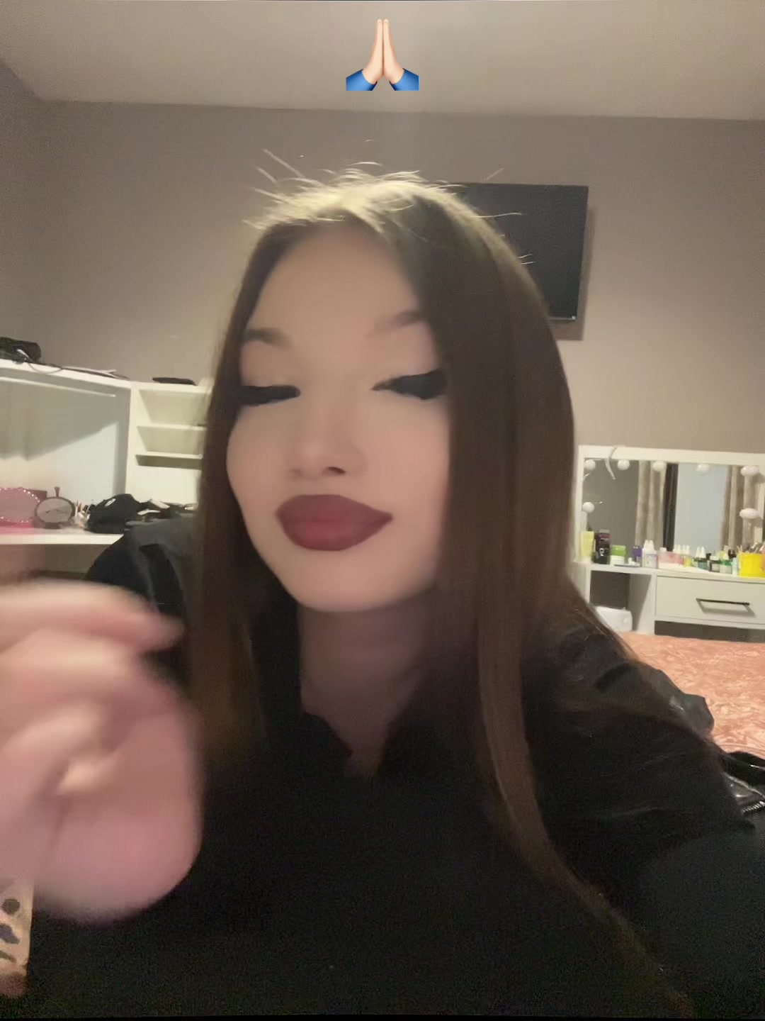 @M.F