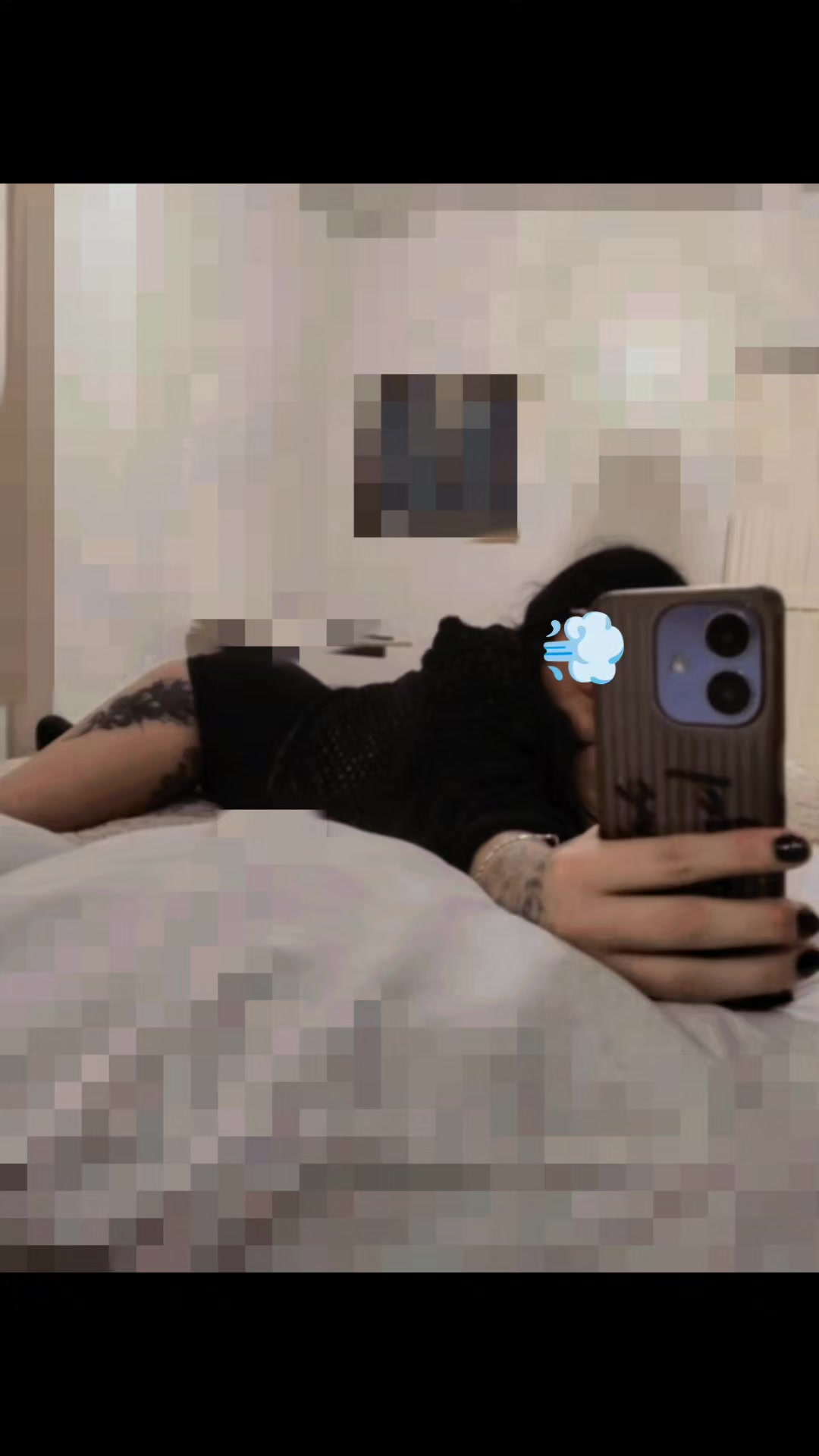 @MoonaSaan
