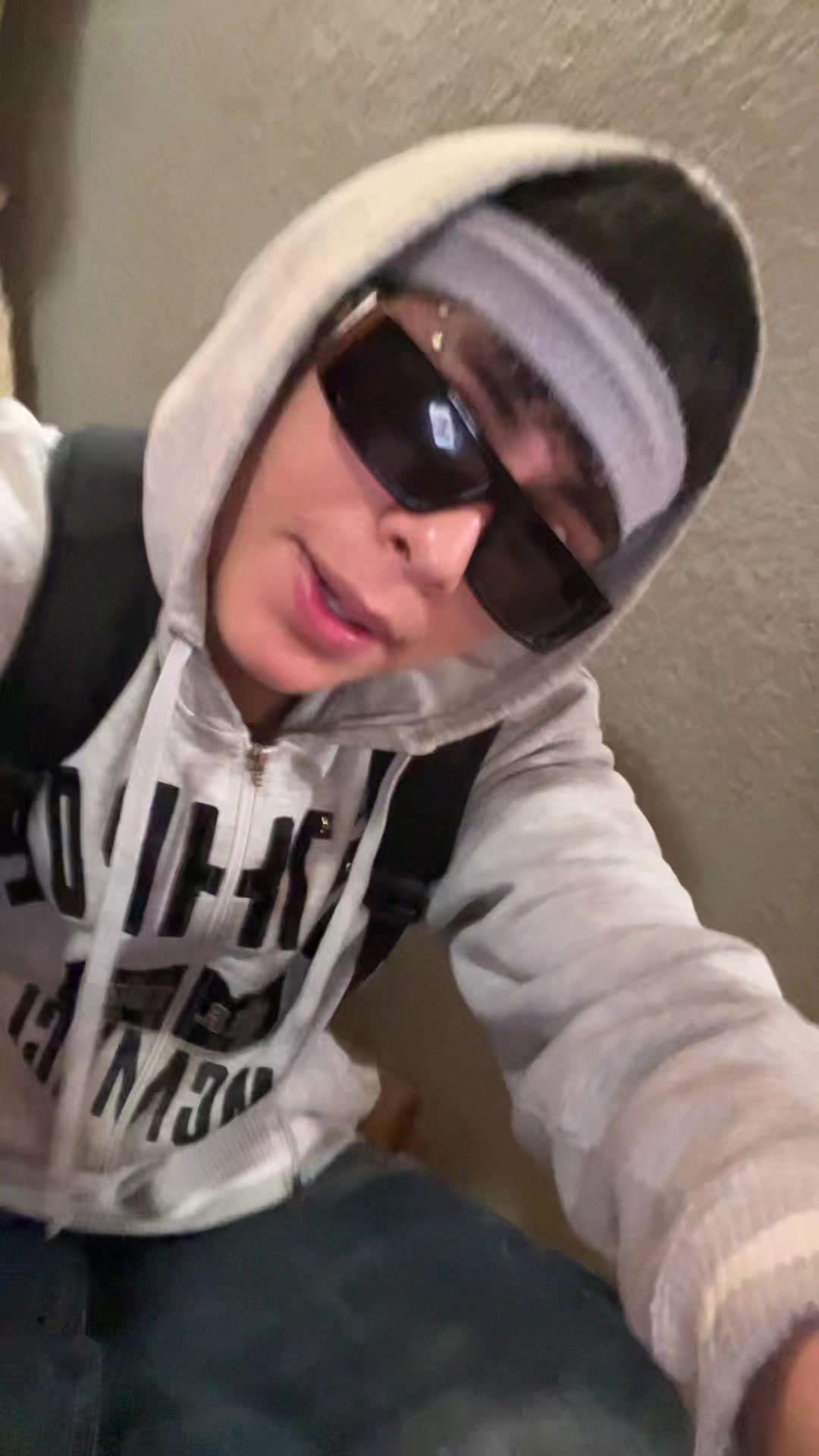 @Alezz_jxx