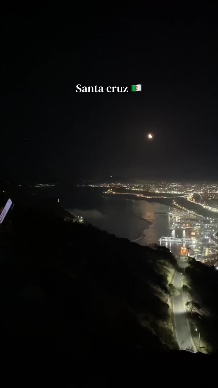 @chaimaa.travels