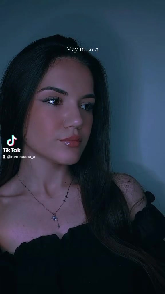 @denisa_