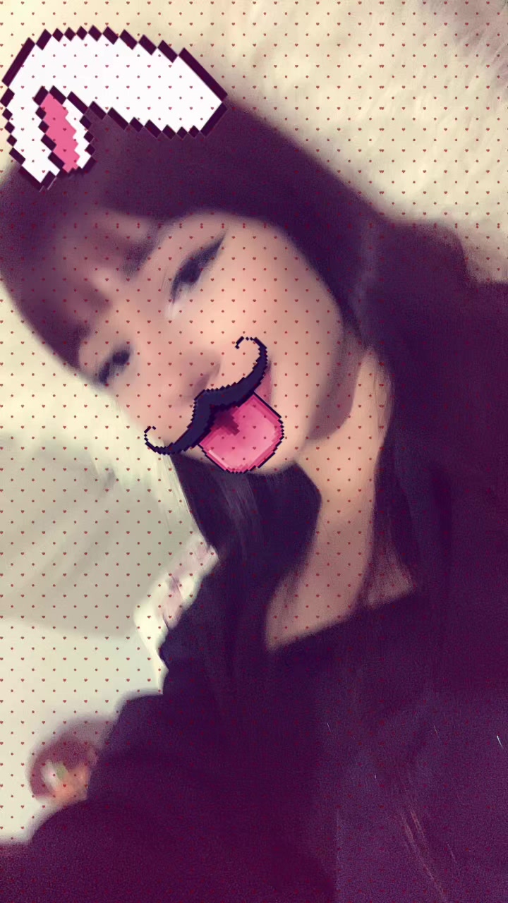@Bella🧟♀️