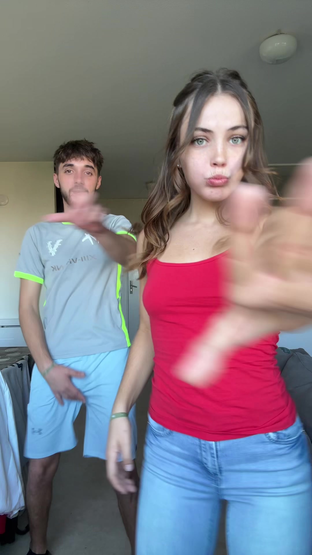 @EmelineSurTiktok