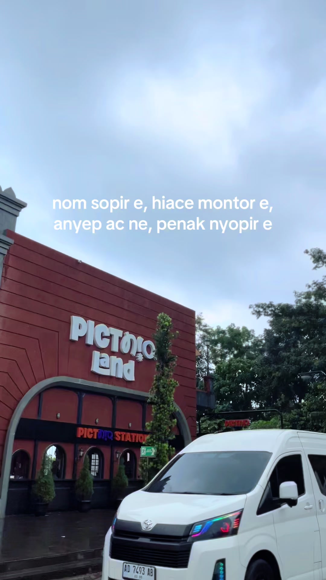 @SEWA HIACE SOLO RAYA