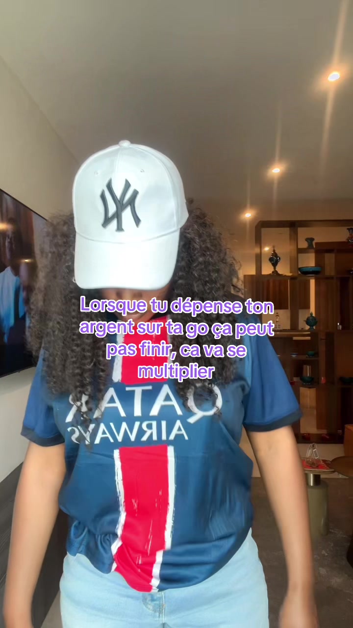@Christelle Miller💜🇫🇷🇹🇬