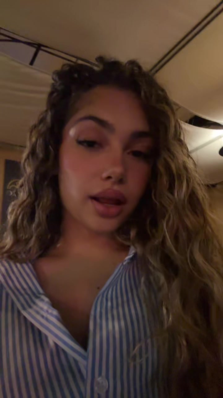 @dandreangela_