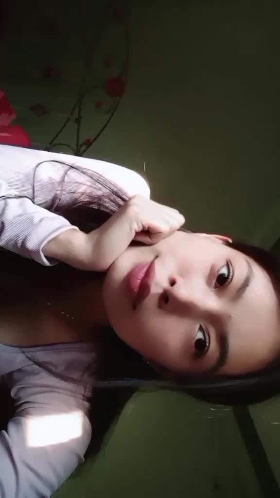 @Aneesha🖤