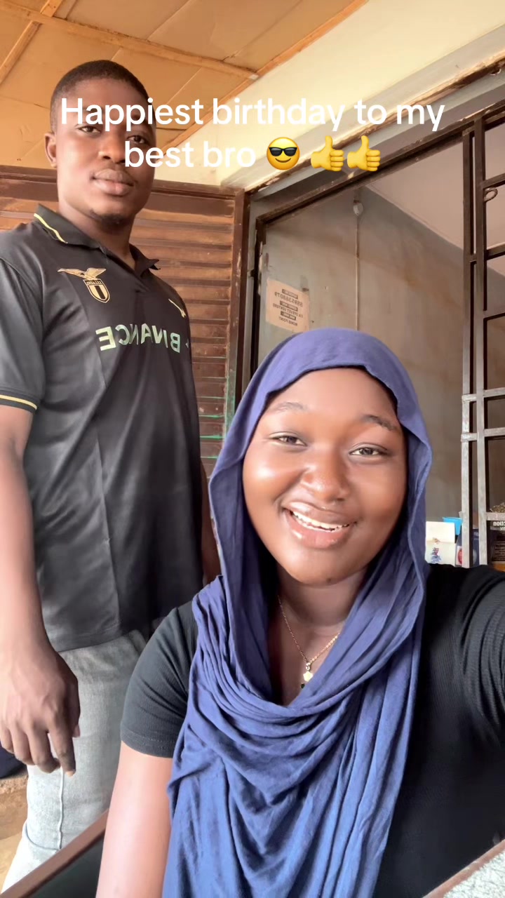 @FATHIAT🥳💯🌺🌸