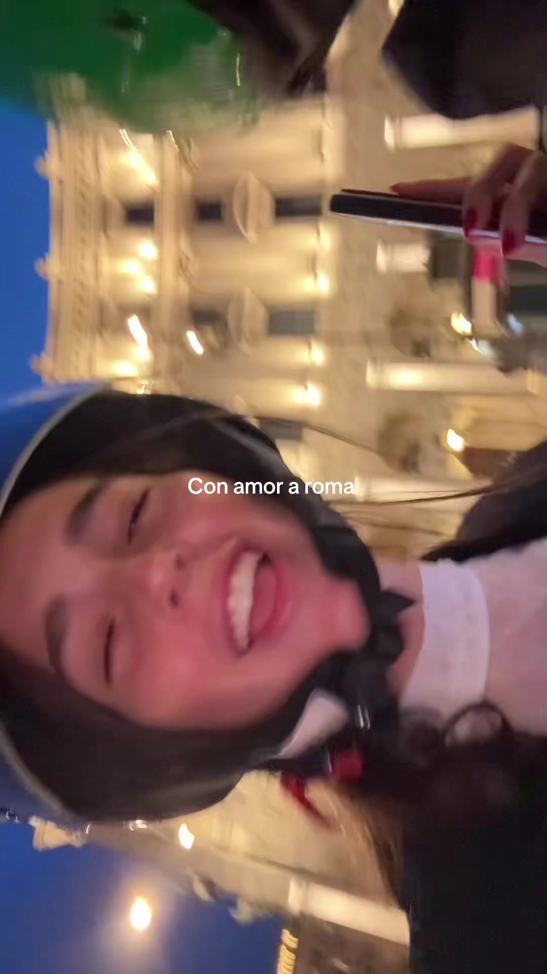 @Lola