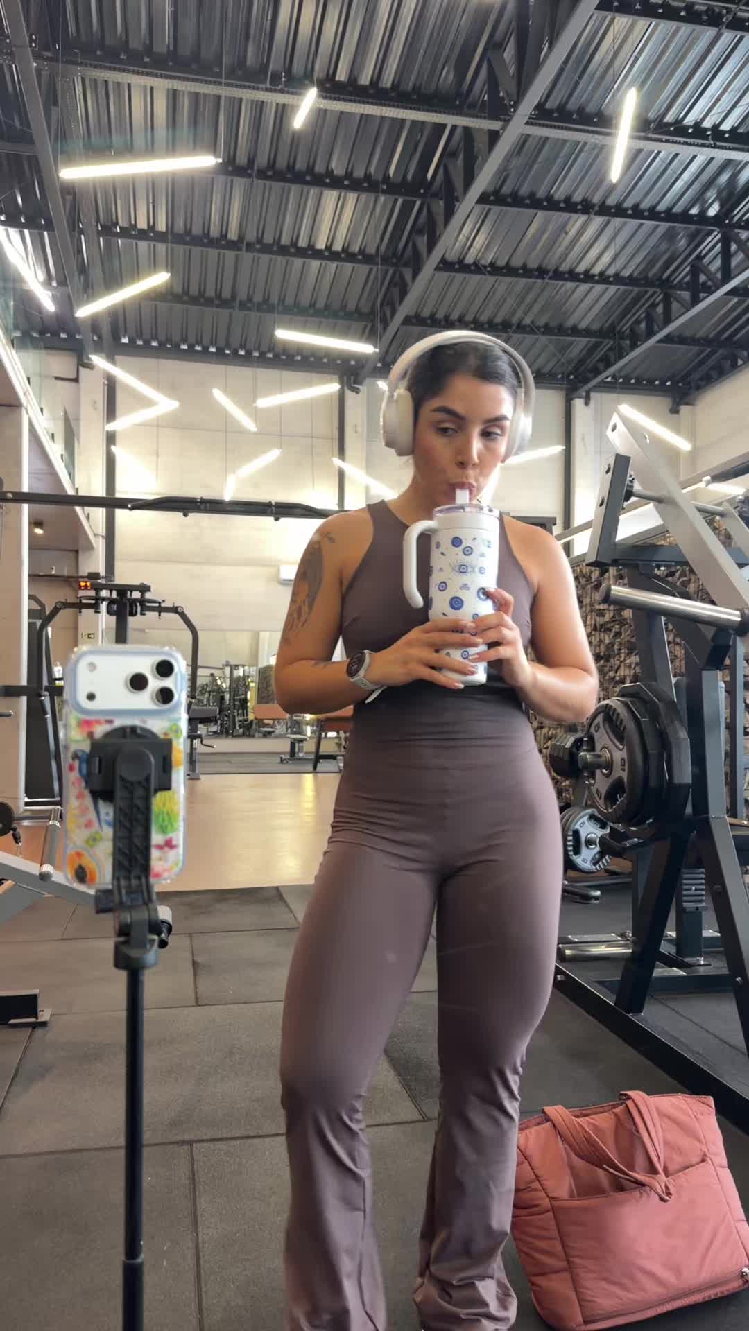 @bruna vilaverde
