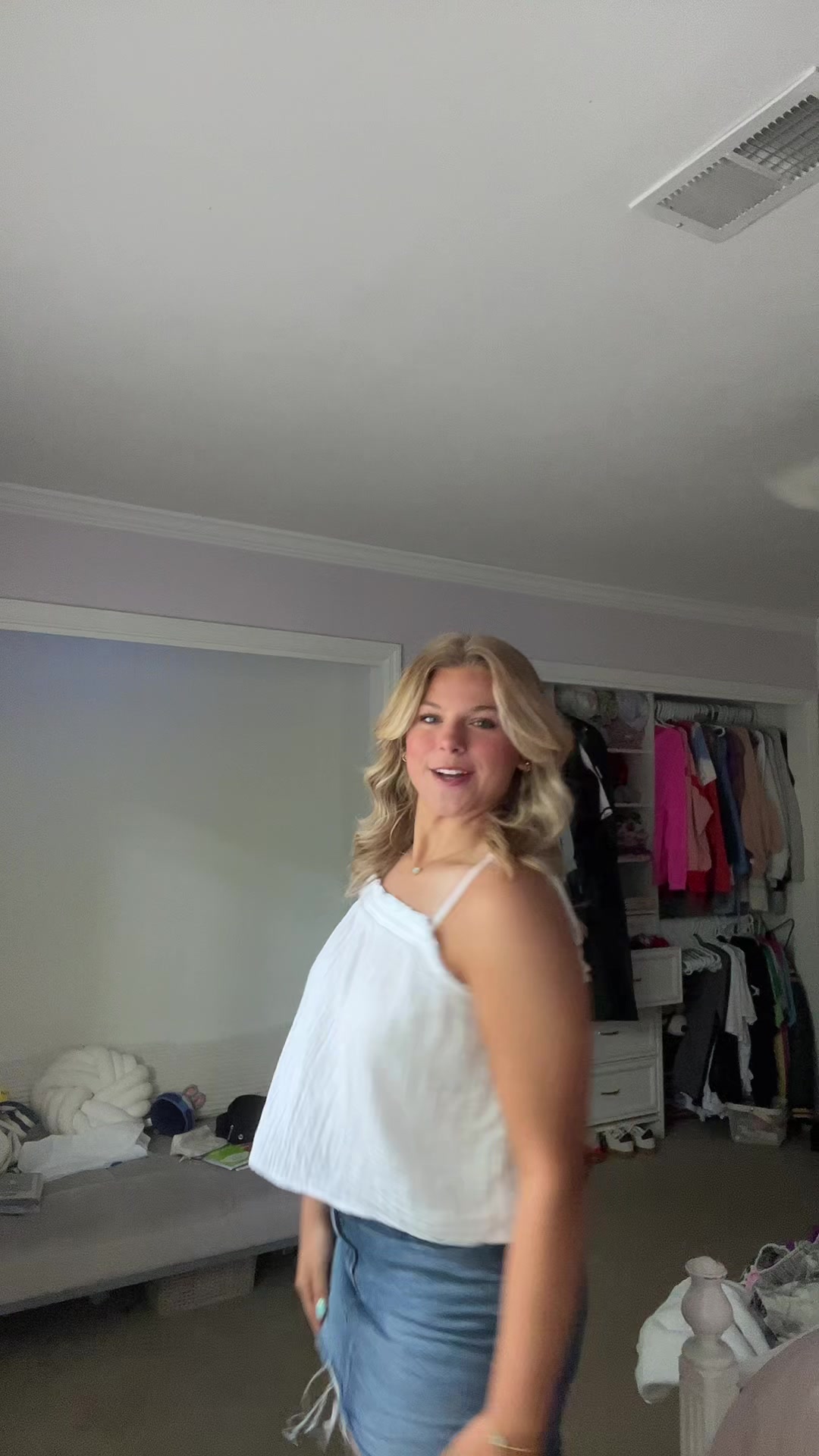 @averyhill24