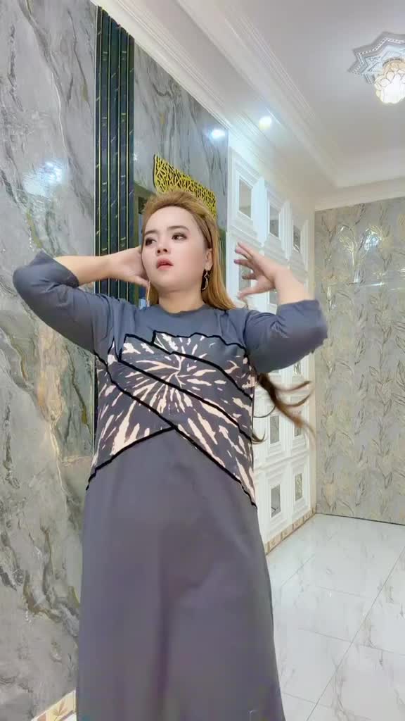 @Nayashoop