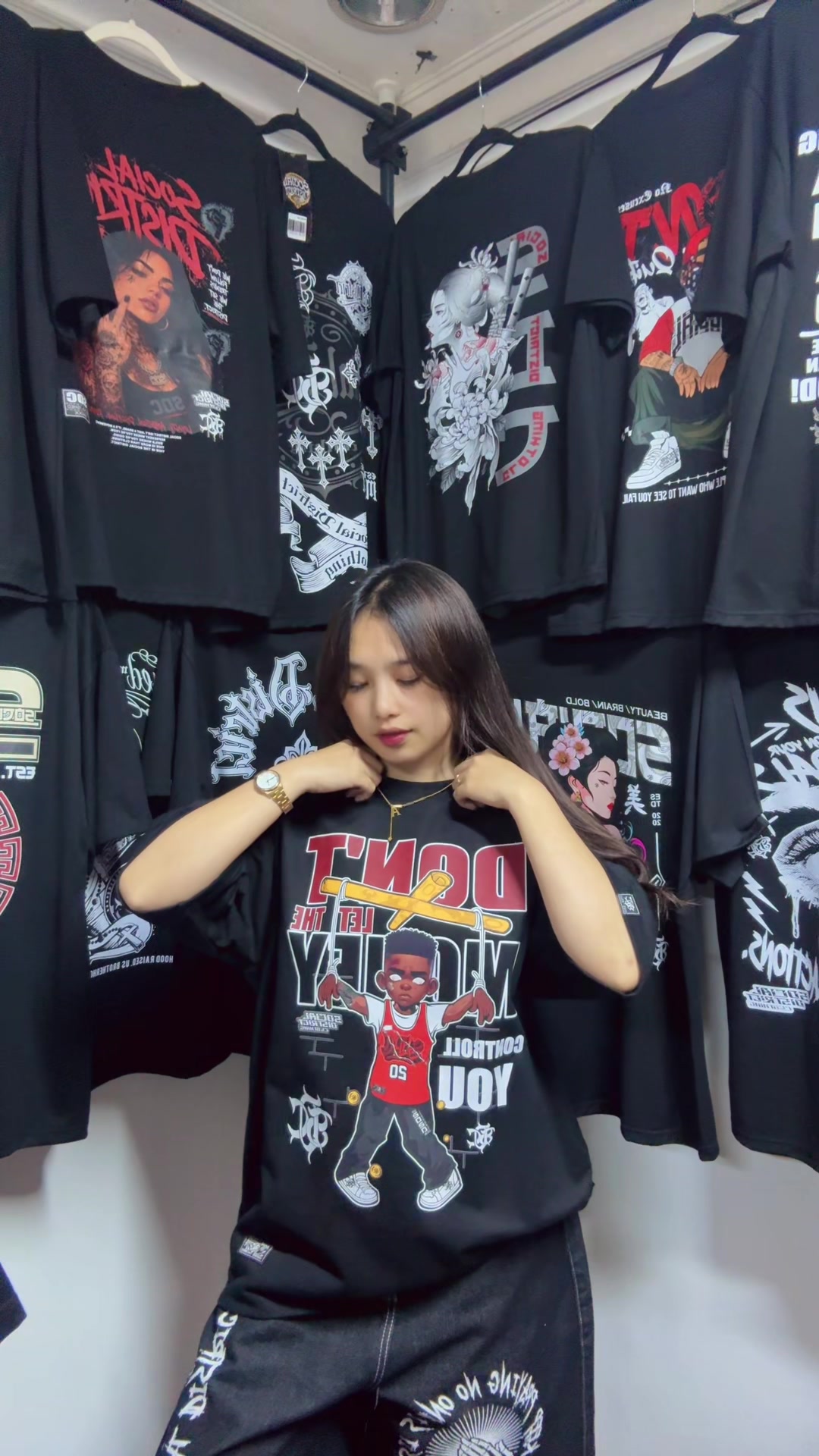 @SOCIAL DISTRICT CLOTHING
