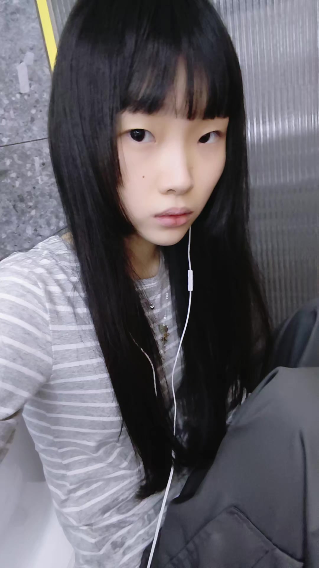 @$