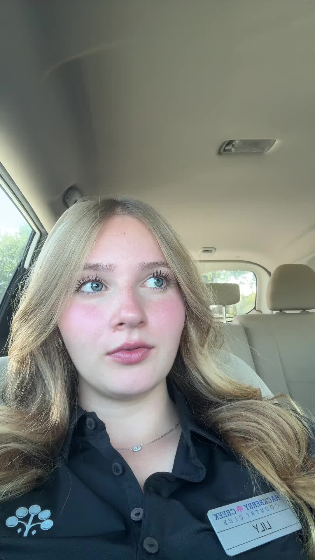 @lily