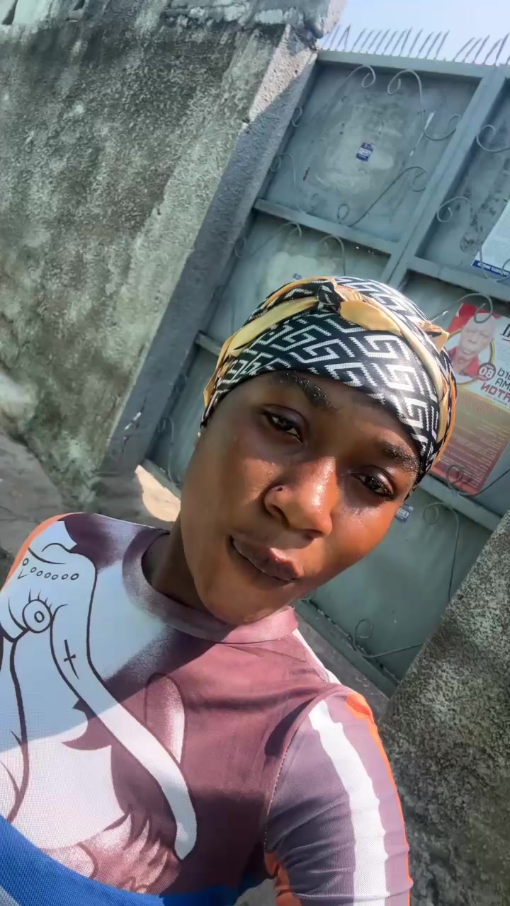 @The Girl 🧒 Who Can