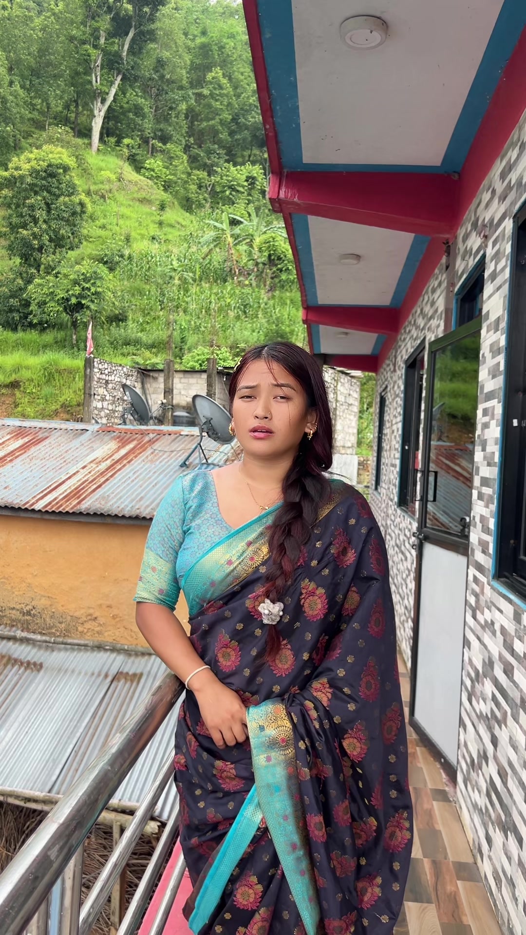 @चमेली 🌼