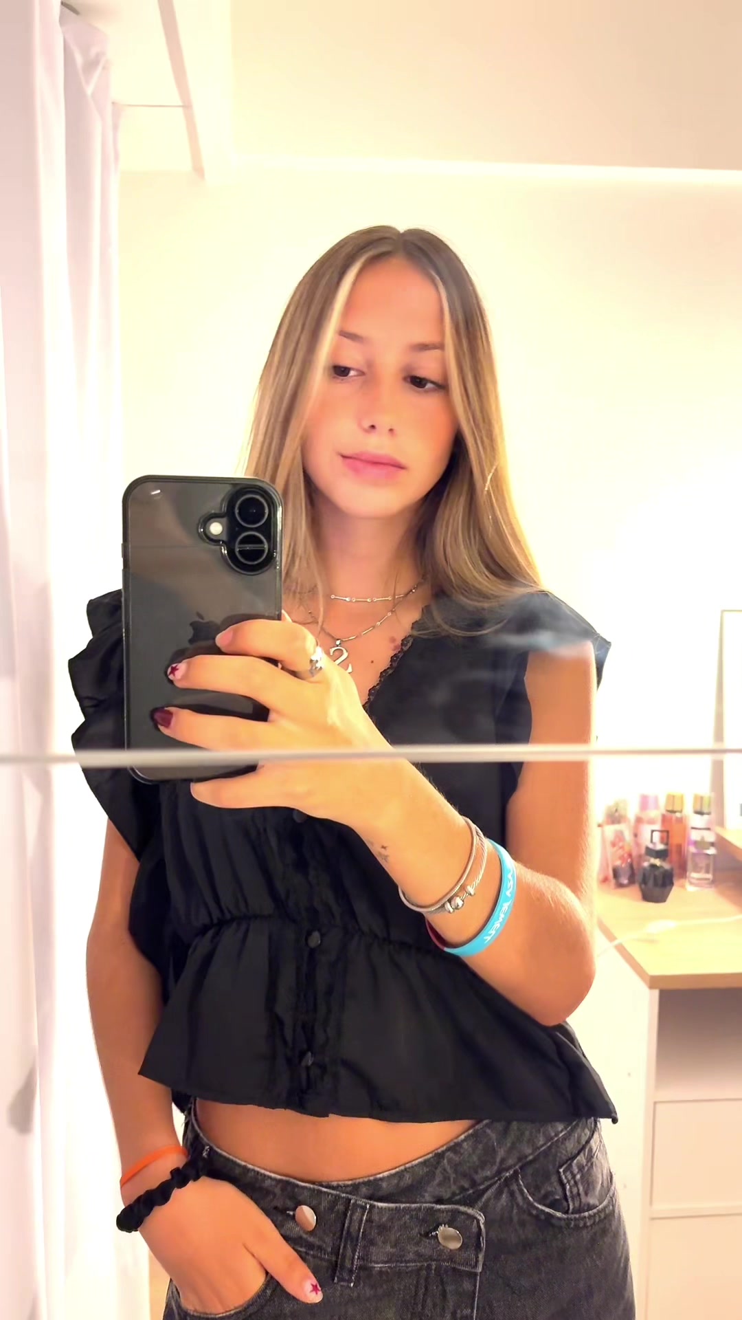 @serenaa