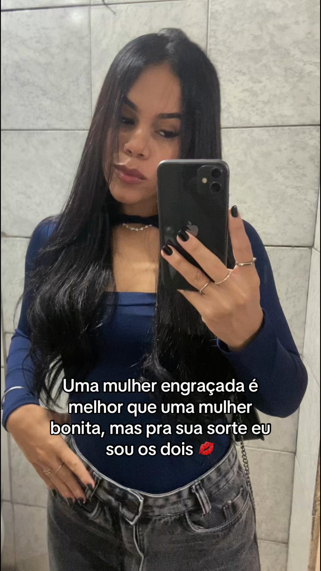 @Briéli