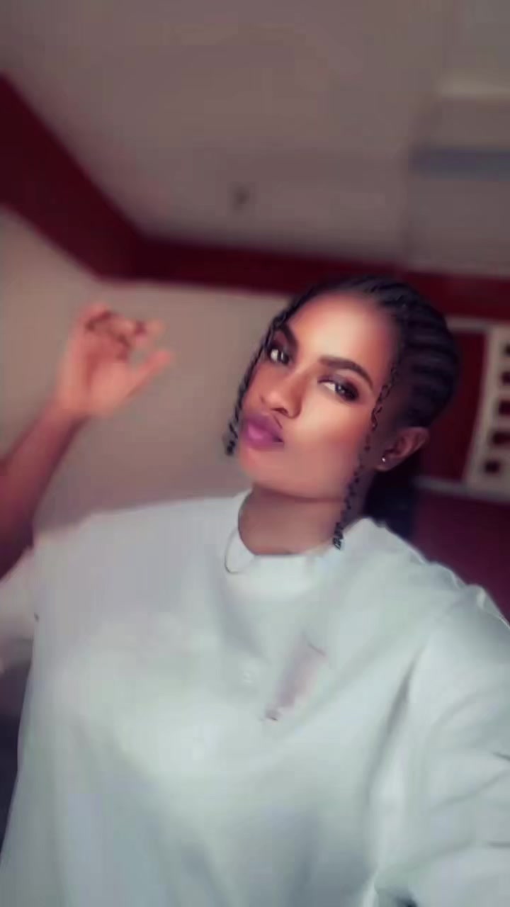 @🦋\~ABENĂ~YEBOAH\~❤️🦋