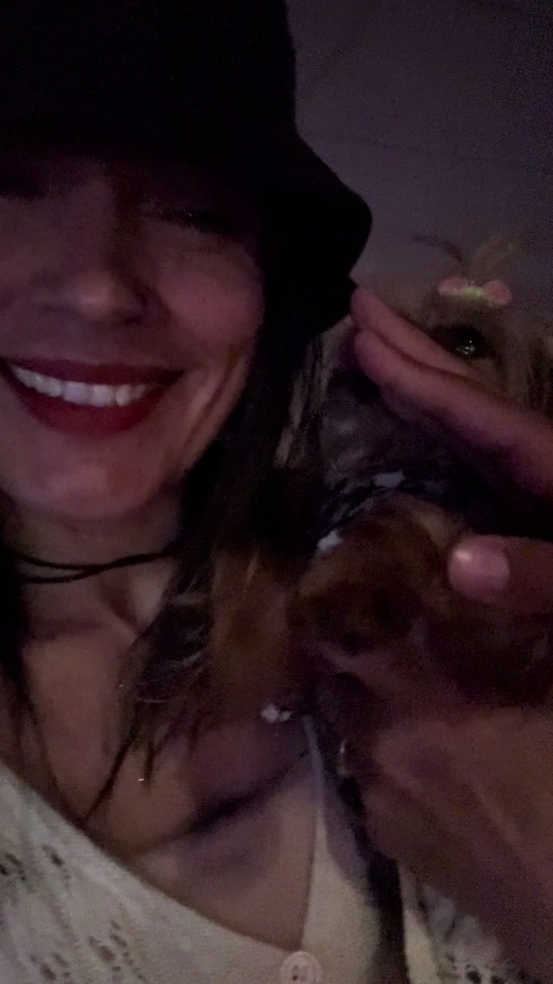 @Lovely_CarlyByrne